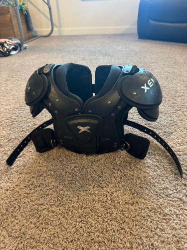 YS Xenith Flyte Shoulder Pads (Used)