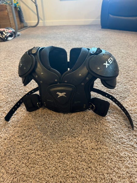 YS Xenith Flyte Shoulder Pads (Used)