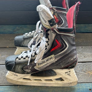 Bauer Vapor APX2 Hockey Skates 6 (Used)
