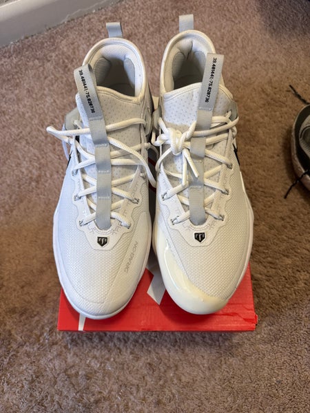 White Men's Size M 11.0 (W 12.0) Nike Trout (New)