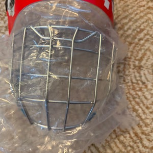 CCM Axis XF Cage