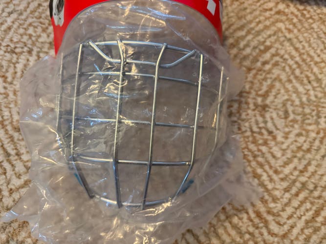 CCM Axis XF Cage