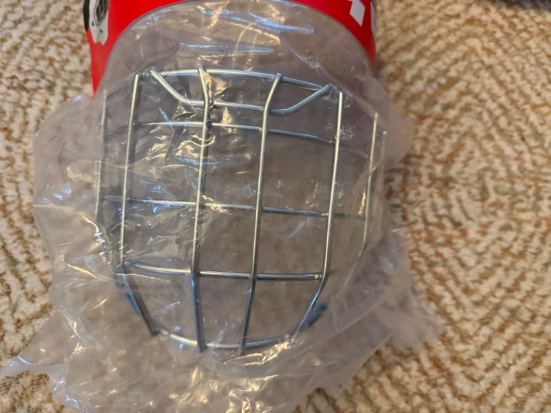 CCM Axis XF Cage