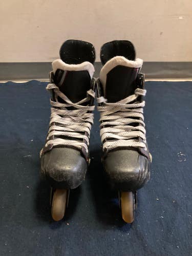 Senior Bauer Vapor X40R Inline Skates Regular Width Size 5 (Used)