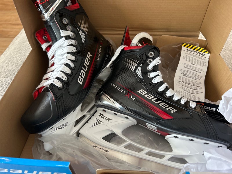 Bauer Vapor X4 Skates Size 9 Fit 2 New!
