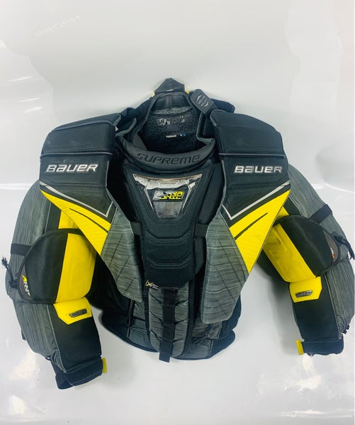 Large  Bauer Supreme UltraSonic Goalie Chest Protector (Used)