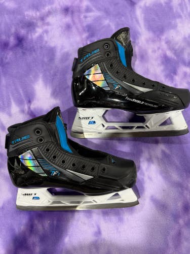 Senior True TF7 Hockey Goalie Skates Regular Width 8.5 (Used)