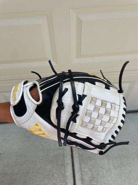 2022 Wilson RH  A950 Softball Glove 12" (Used)