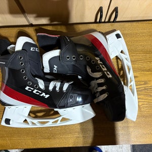 2024 CCM JetSpeed FT4 Pro Hockey Skates 9 (New)