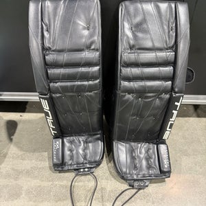 Black 31" Intermediate True Catalyst 7X3 Goalie Leg Pads (Used)