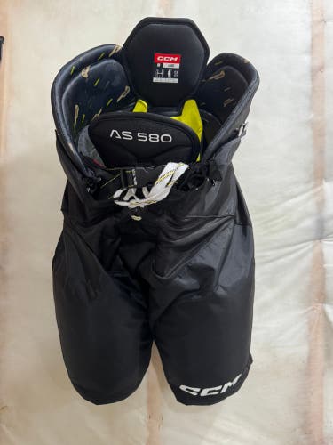 Large Senior CCM Tacks AS 580 Hockey Pants (New)