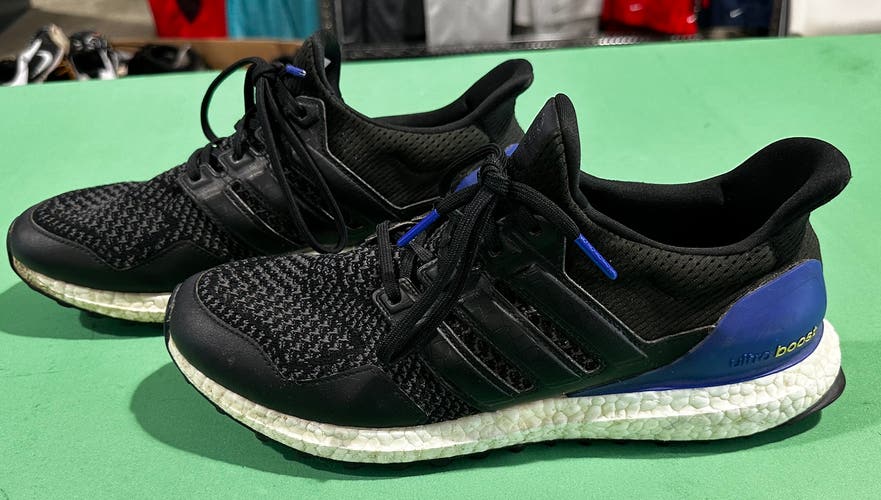 Black Unisex Size M 10.5 (W 11.5) Adult Adidas Ultraboost Shoes (Used)