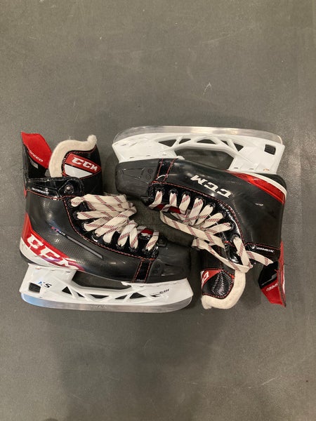 CCM JetSpeed FT475 Hockey Skates Regular Width | Intermediate Size 5.5