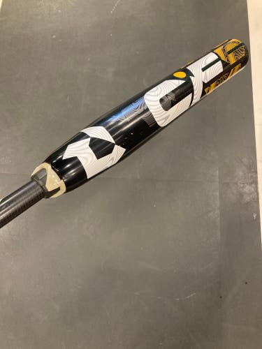 2022 DeMarini CF Composite Bat (-10) 22 oz 32"