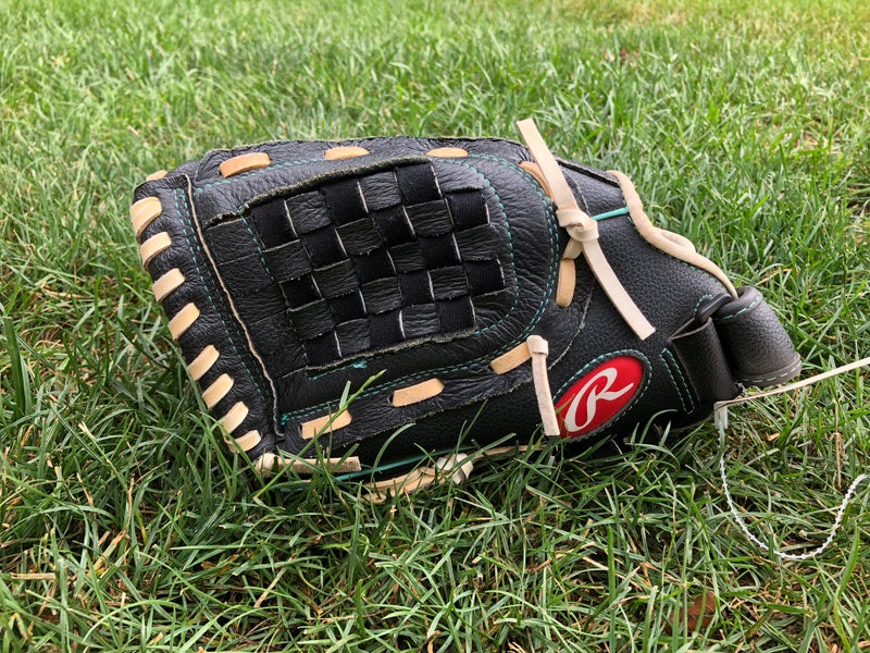 Rawlings WFP115MT LH Pitcher's Softball Glove 11.5" (Used)