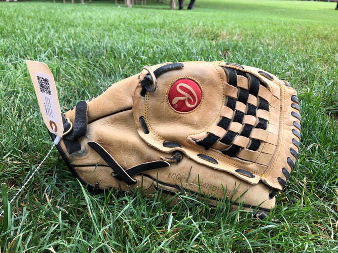 Rawlings Sure Catch RH Pitcher's Softball Glove 14" (Used)
