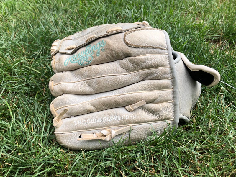 Rawlings Sure Catch RH Pitcher's Softball Glove 11.5" (Used)