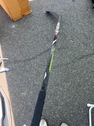 Intermediate CCM RibCor 65K Hockey Stick Right Handed P29