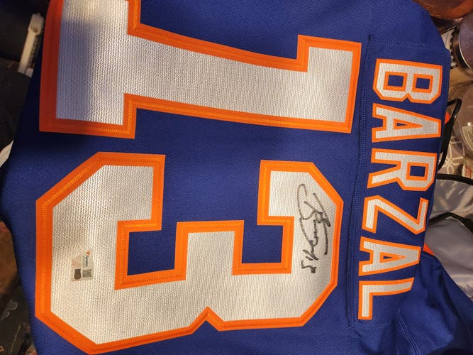 Mathew Barzal Autographed Fanatics Jersey