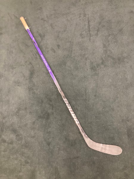 Intermediate Bauer Vapor Hyperlite 2 Hockey Stick Left Hand (Used)