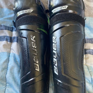 Junior Bauer 12" Shin Pads (Used)