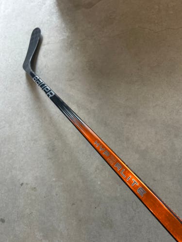 P90 95 Flex Senior Bauer Vapor Hyperlite 2 Right Handed Hockey Stick Pro Stock NCAA (New)