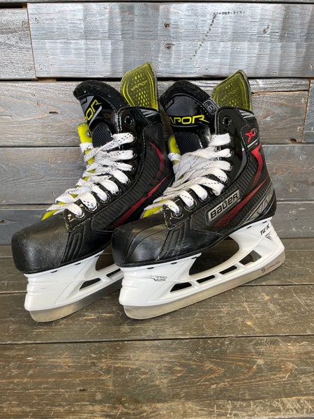 Bauer Vapor X2.6 Hockey Skates Regular Width Size 3 (Used)