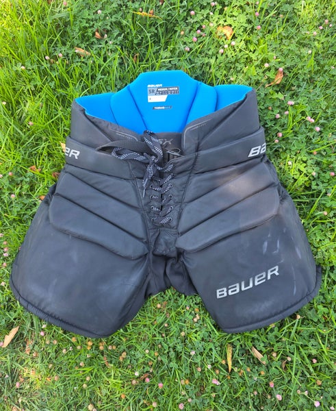 Black Senior Medium Bauer GSX Hockey Goalie Pants (Used)