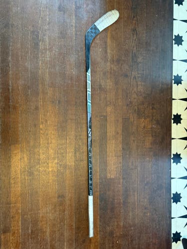 Right Handed True Catalyst Pro P28 65 Flex