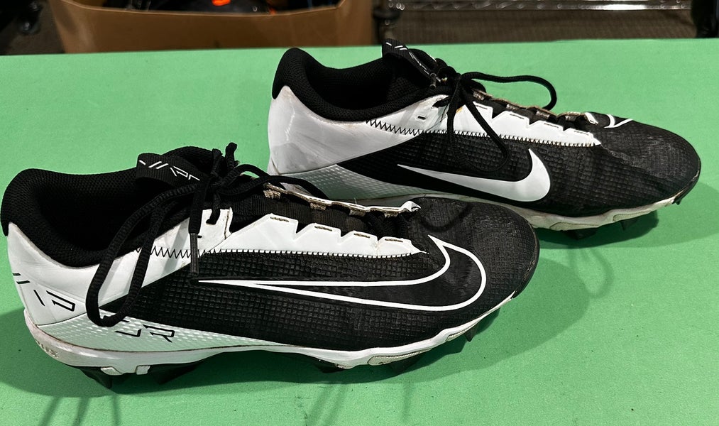 Black Men's Size M 11.0 (W 12.0) Adult Nike Vapor Edge Shark 2 Low Top Cleats Molded Cleats (Used)