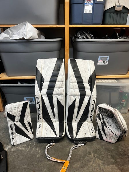 33"  2023 True Catalyst 9X3 Full Setup (Used)