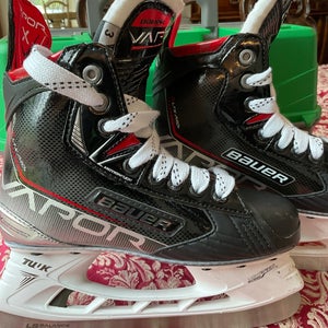Bauer Vapor X LTX Hockey Skates Regular Width  Size 3 (Used)