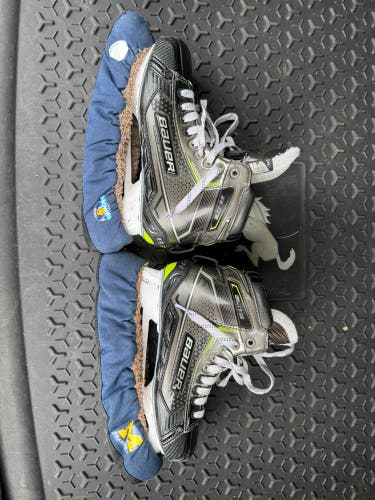 2023 Bauer Elite Hockey Goalie Skates Extra Wide Width  9 (Used)
