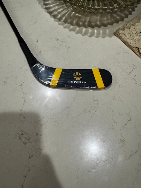 2025 Odyssey Blade Happy Gilmore 2 Limited edition Putter Right Handed Putter Uniflex (New)