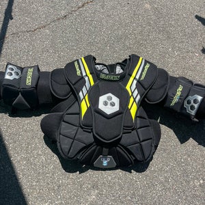 Senior Small Vaughn Velocity VE8 Pro Goalie Chest Protector