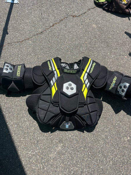 Senior Small Vaughn Velocity VE8 Pro Goalie Chest Protector