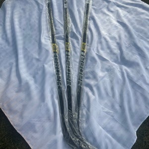 (1) New Senior Bauer Right Handed 102 Flex P28 Pro Stock Jack Eichel Supreme 2S Pro Hockey Stick