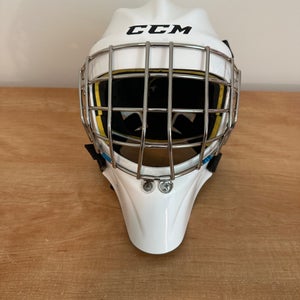 Junior CCM Axis 1.5 Goalie Mask (Used)