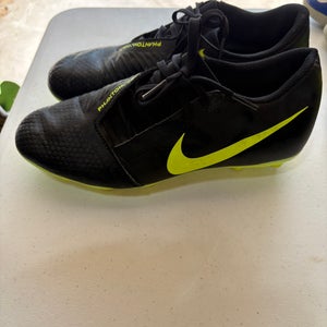 Black Men's Size M 7.0 (W 8.0) Nike Molded Cleats Cleats (Used)