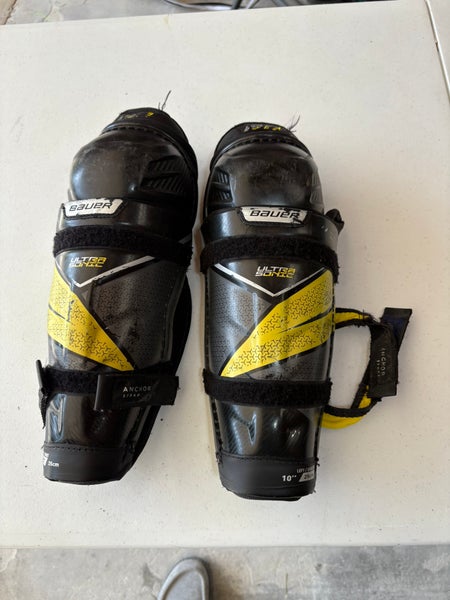 Junior Bauer Supreme ultrasonic 10" Shin Pads (Used)