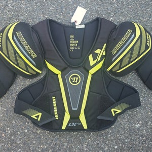 Medium Senior Warrior Alpha LX 40 Shoulder Pads (Used)