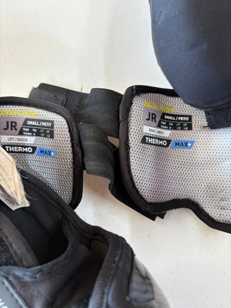 Small Junior Bauer Supreme M5 Pro Elbow Pads (Used)