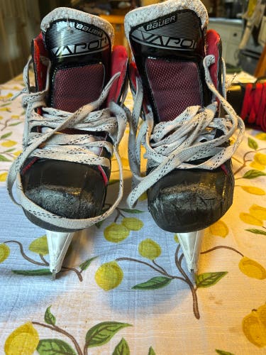 Bauer Vapor X2.7 Junior Goalie Skates