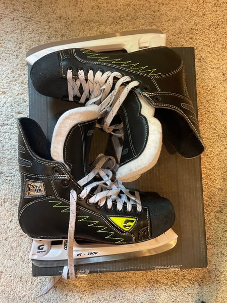 Graf Supra 735 Hockey Skates Narrow Width 9.5 (New)