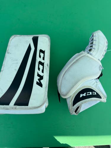 White Youth CCM Yflex Goalie Gloves & Blockers Regular