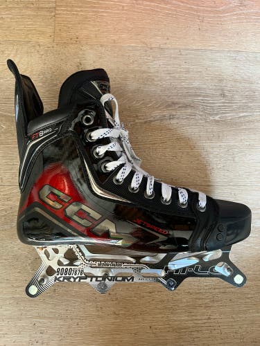 2025 CCM JetSpeed FT8 Pro Hockey Skates Wide Width  7 (Used)
