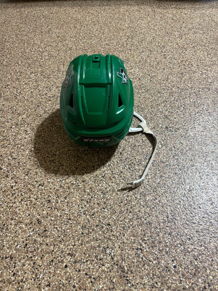 Medium Bauer Re-Akt 150 Helmet Pro Stock (Used)