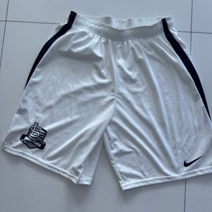 Sweetlax , Navy short