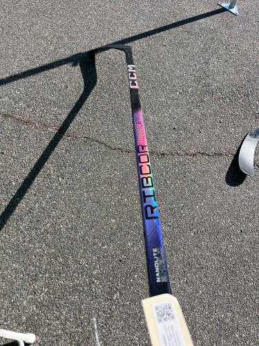 Intermediate CCM RibCor Trigger 8 Pro Hockey Stick Right Handed P29