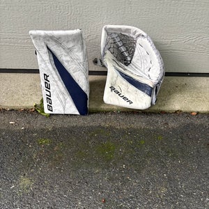 Bauer hyperlite 2 glove and x5 blocker